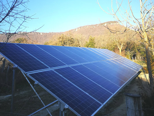 INSTALACIÓN FOTOVOLTAICA 9,12 kWp EN CAMPING (NAVARRA)