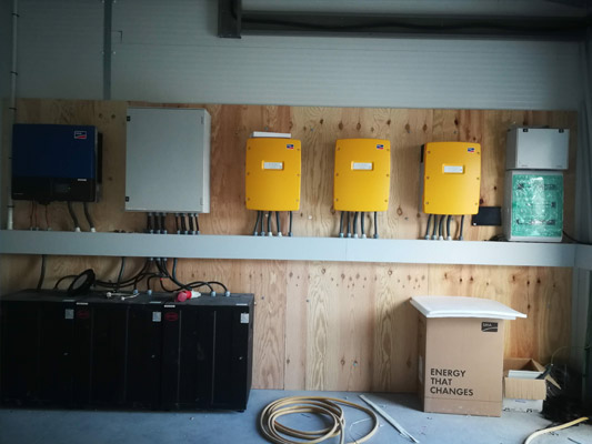 CUARTO TÉCNICO EN GRANJA AVÍCOLA(BIZKAIA). 41kWh-33kWn